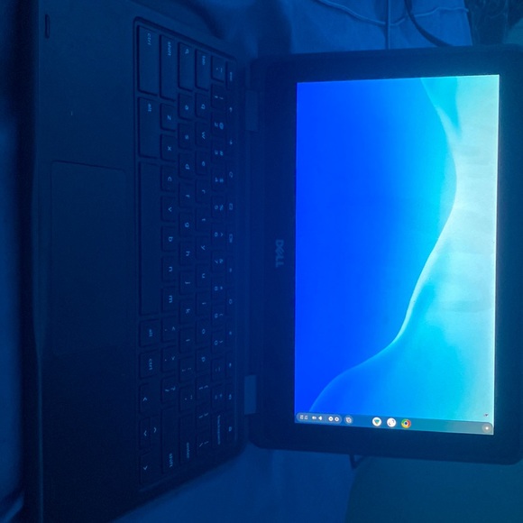 dell touch screen gen 11chromebook great for gaming and work